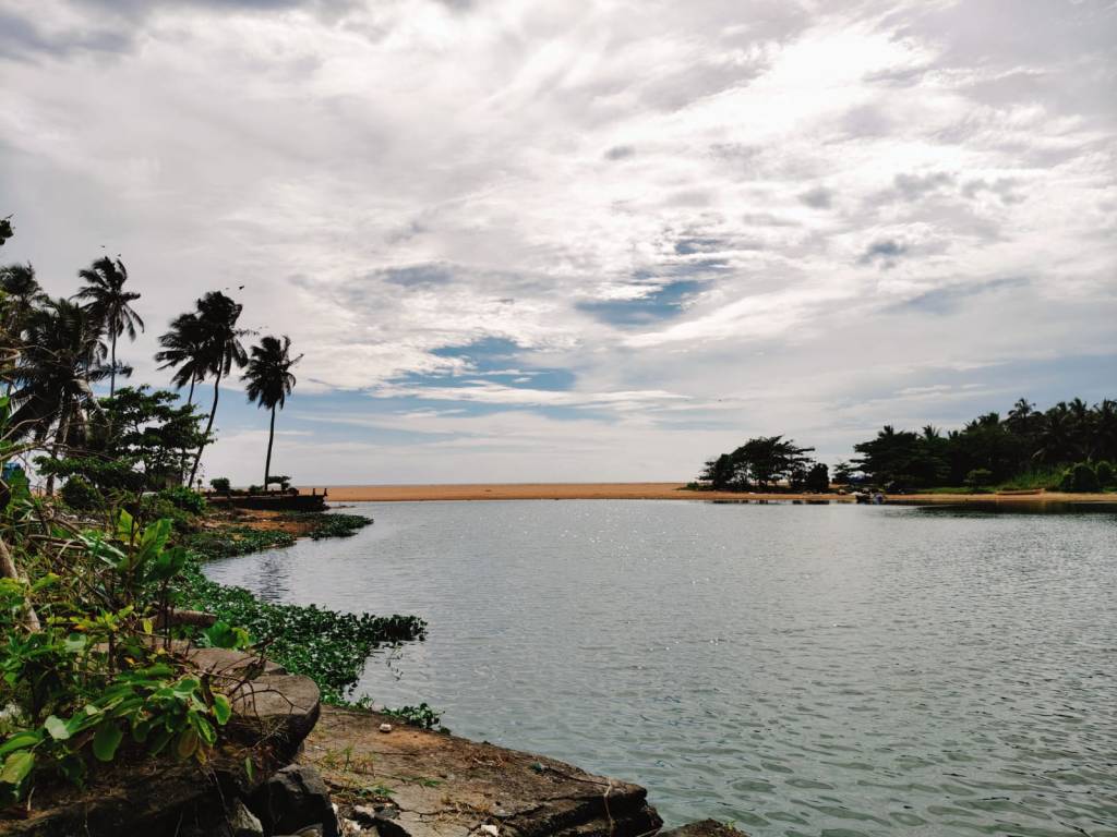 Veli Tourist Village - Lake